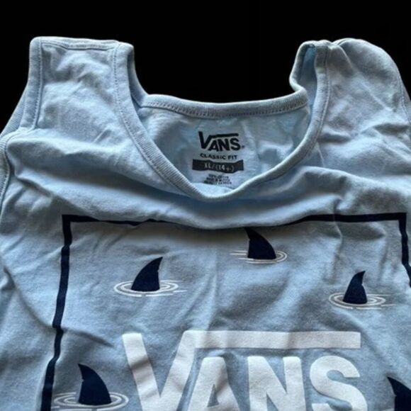 Vans - Picture 3 of 3